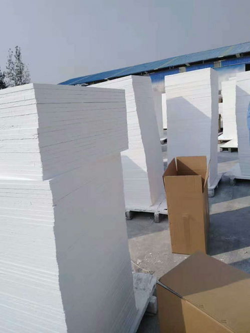 彩色吸聲玻纖天花板吊頂裝飾材料 600工程天花板的應(yīng)用與銷售